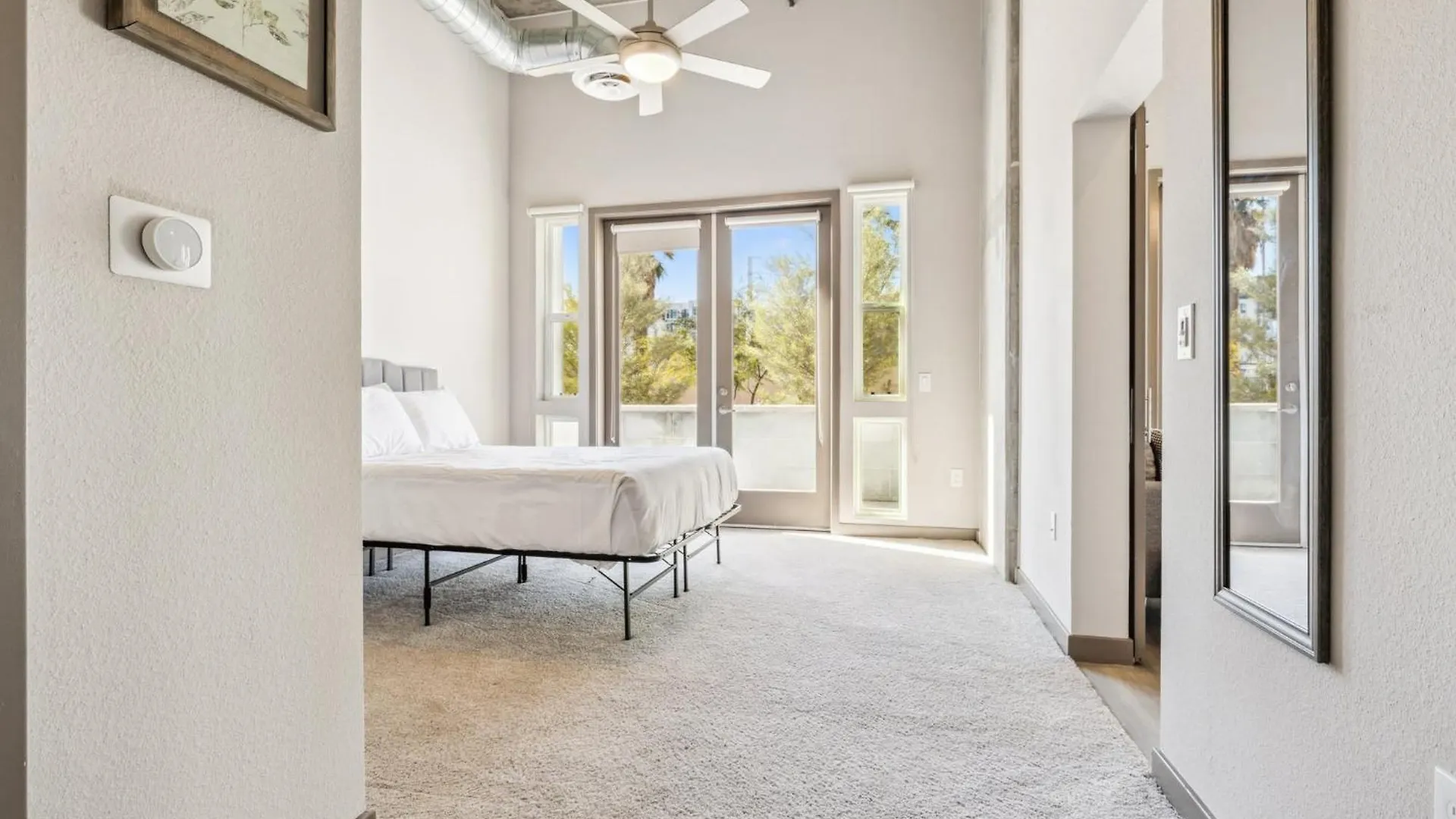 公寓 Phx Roro Gym Pool Pets Parking #15 Cozysuites 凤凰城